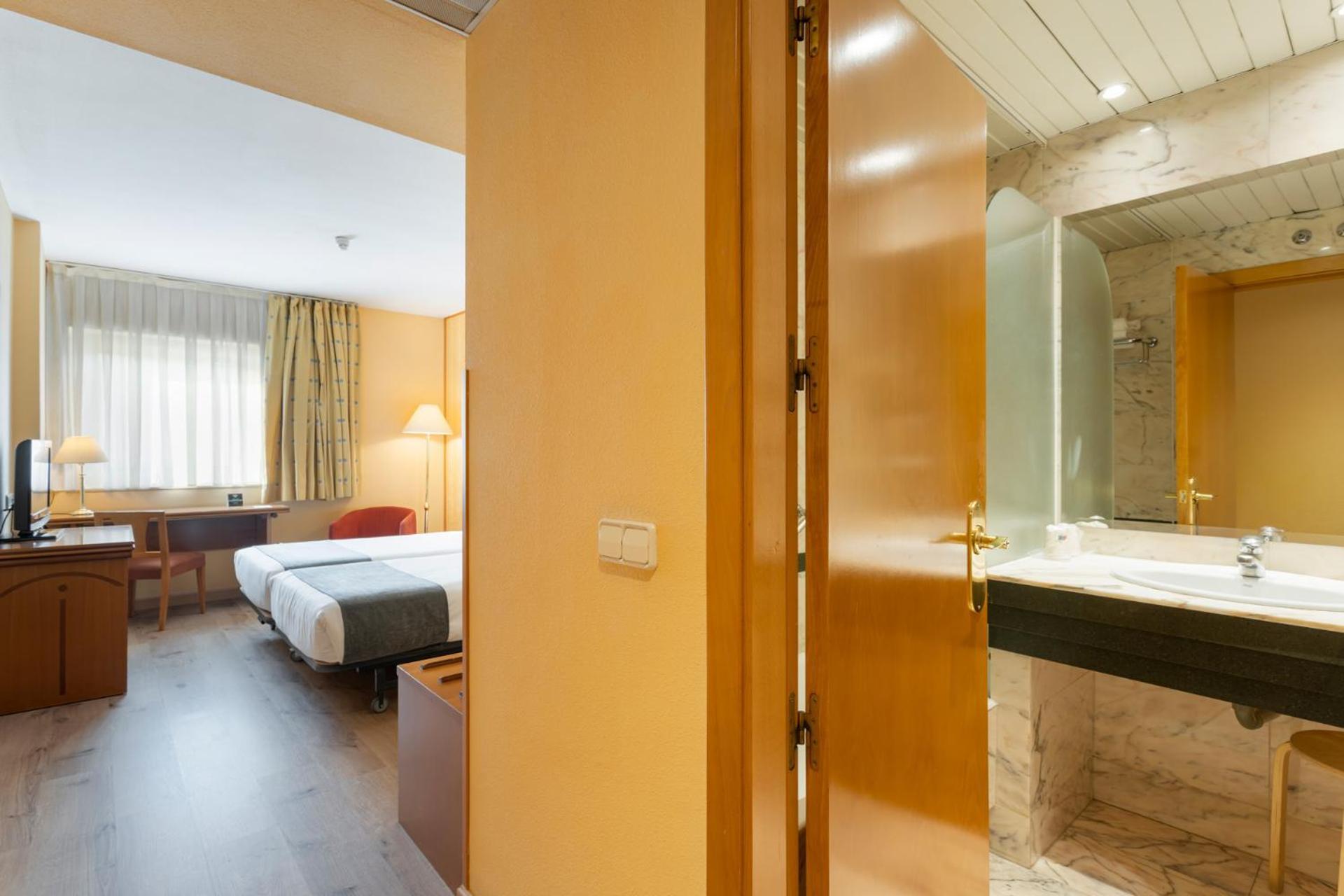 Hotel Alda Rio Tormes 3*